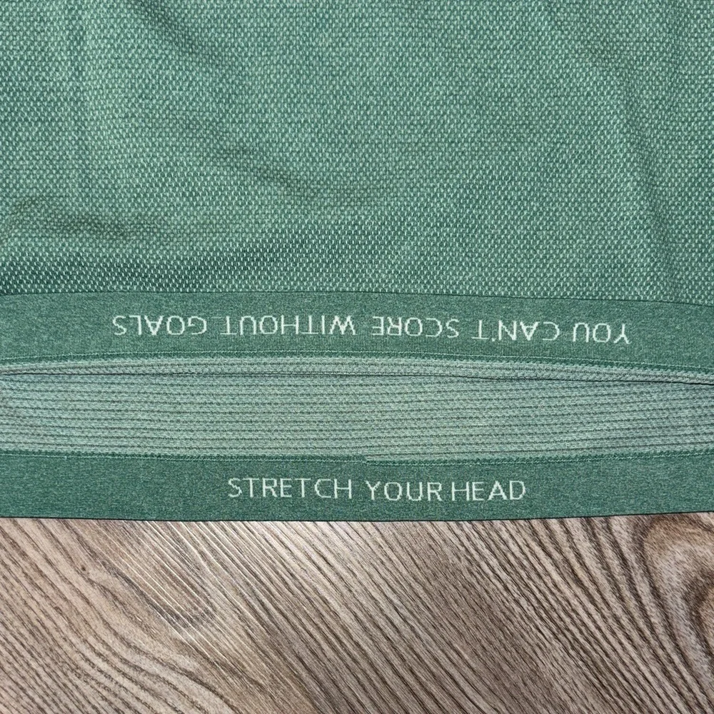 Lululemon Green Men's Shirt - Picture 2 of 5